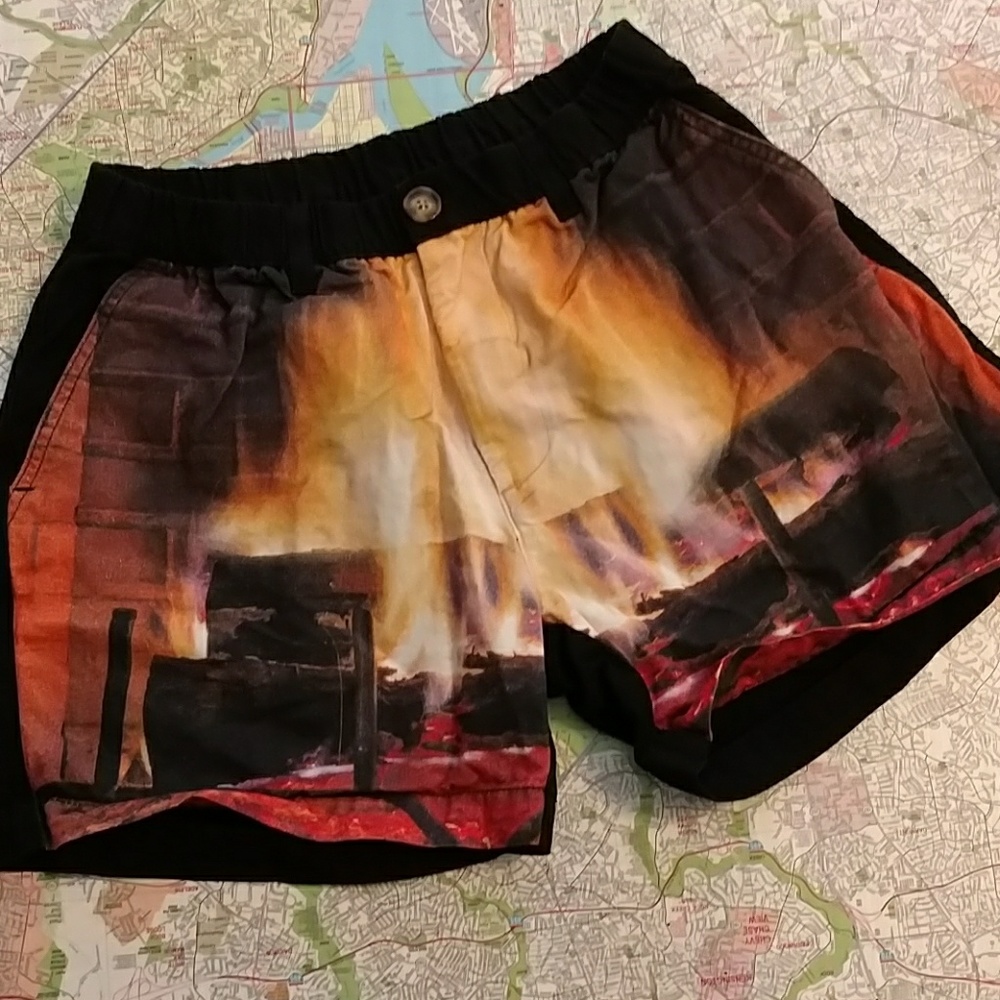 Cubbies Fireplace/Yule Log Shorts
